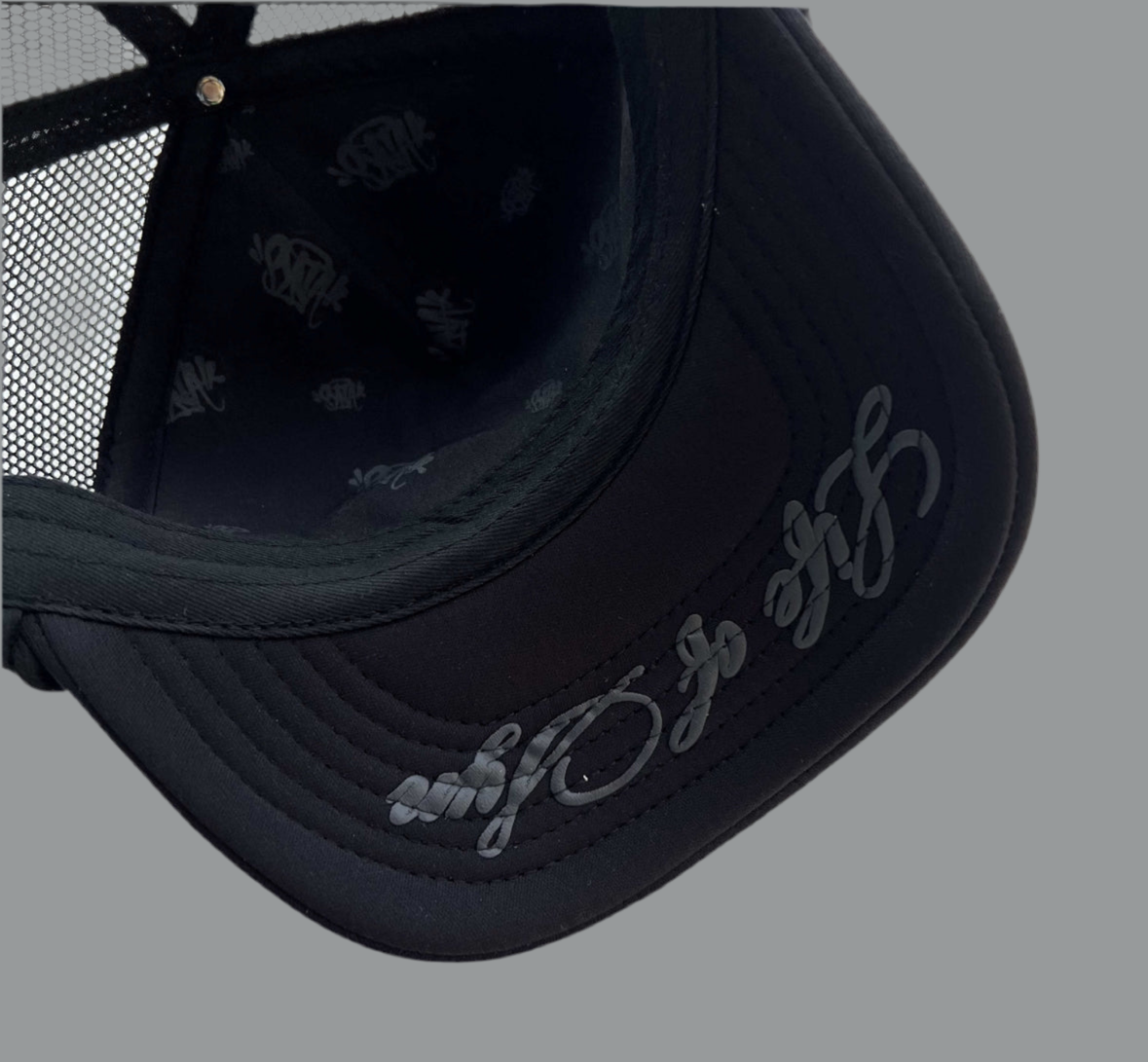 sy_a trucker hat