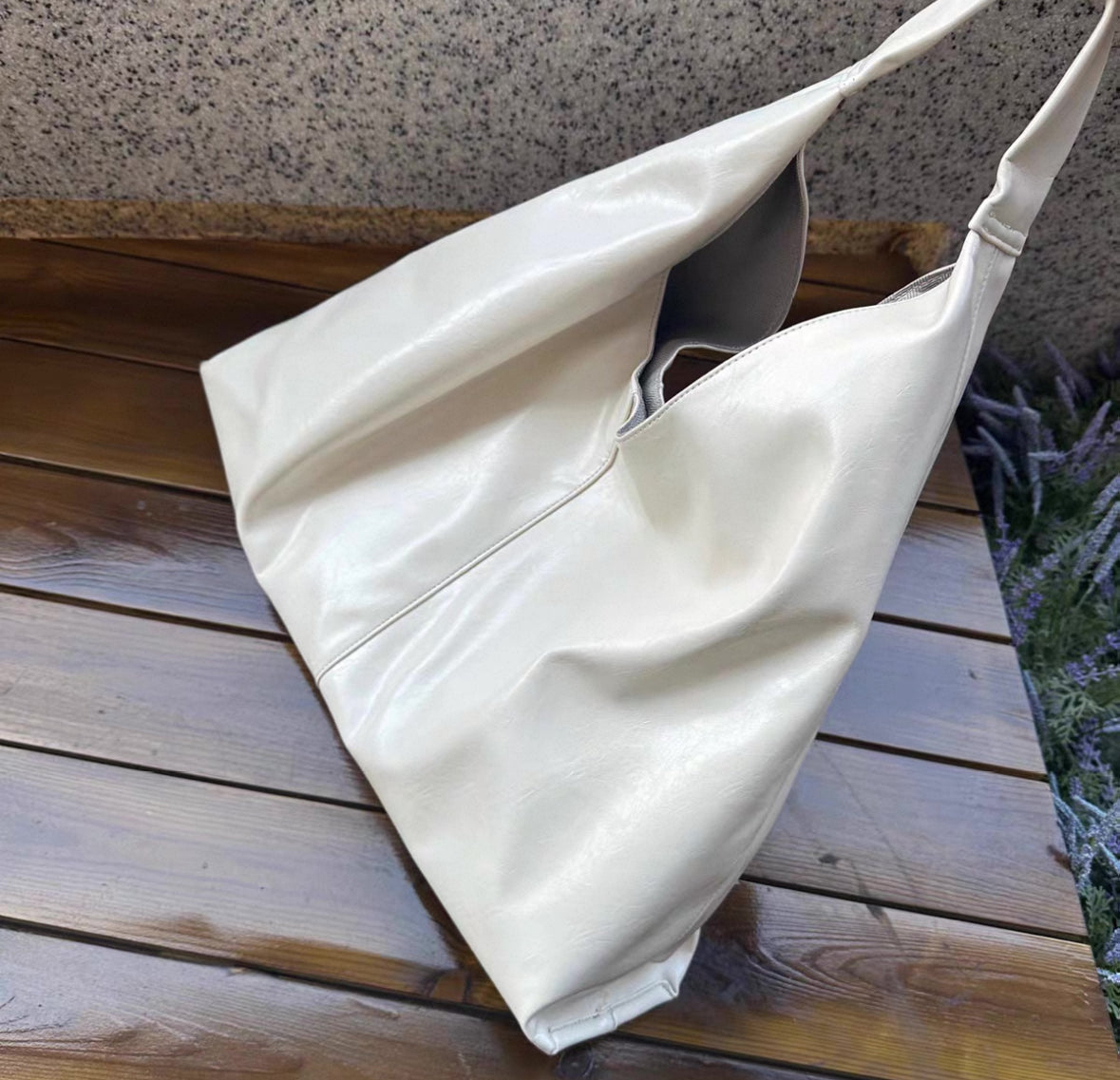 Minimalist Tote bag
