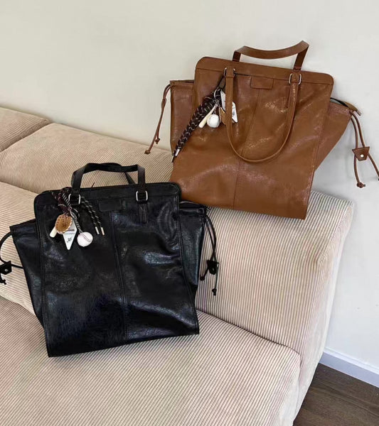 Multipurpose handbag with keychain