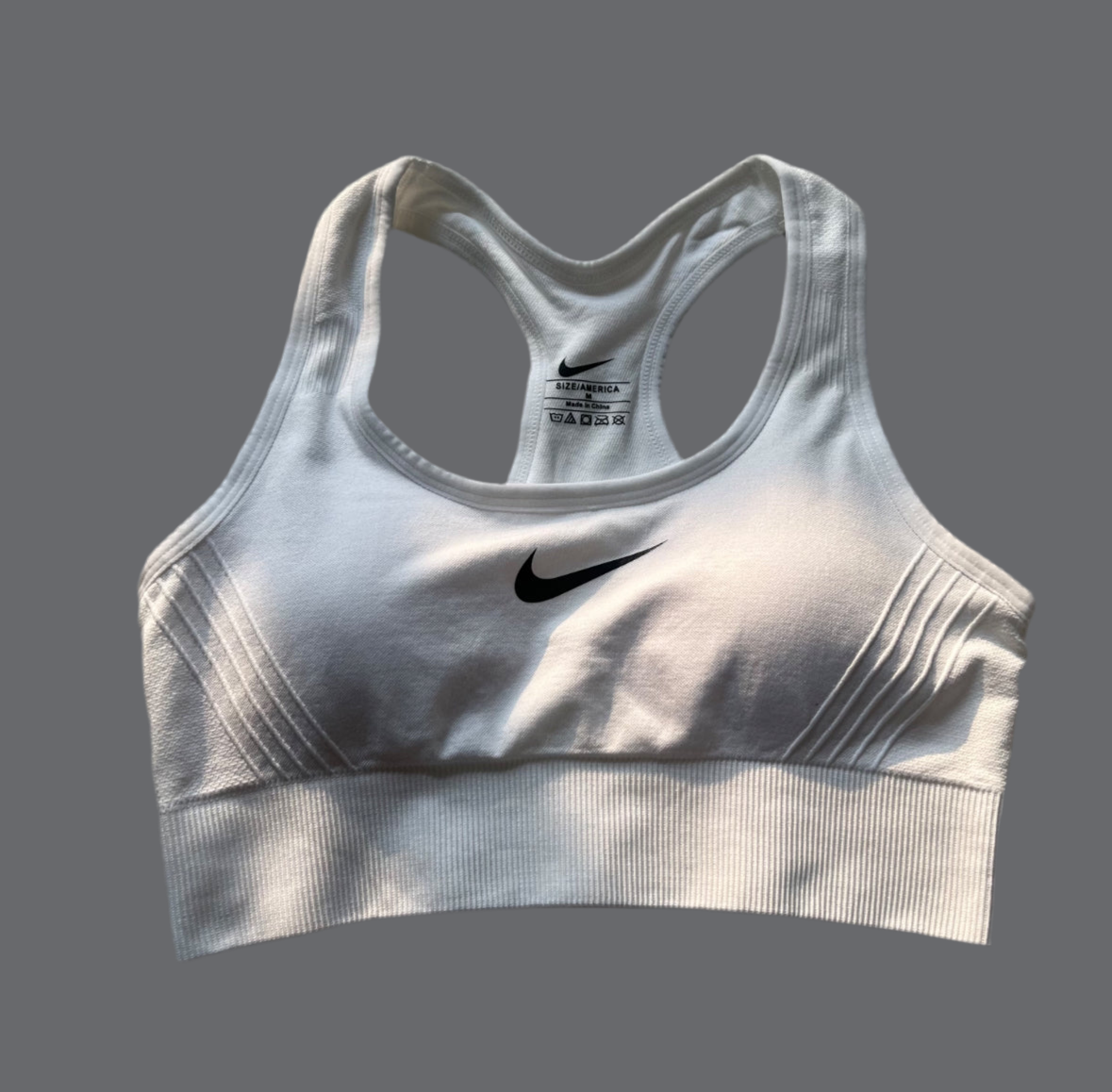 N_ke wmns sports bra